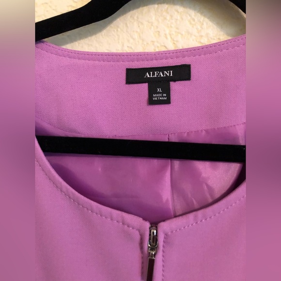 Lavender jacket - Picture 2 of 3